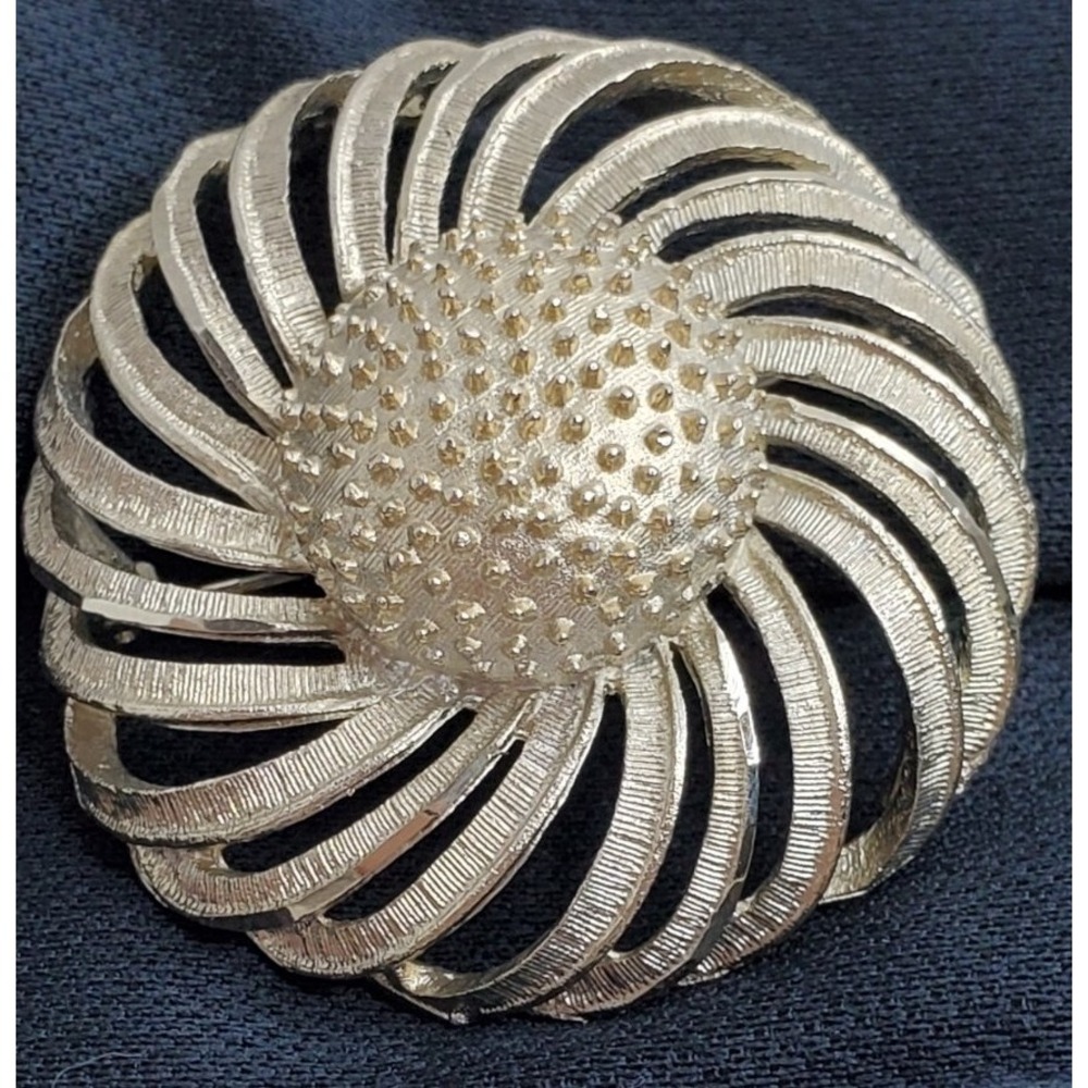 Vtg BSK Gold Tone Flower Brooch Pin Textured MOD 1.75" Signed